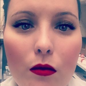 Meet your Posher, Catrina